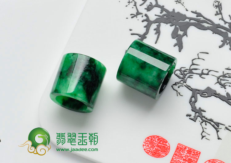 糯冰种癣加绿缅甸翡翠路路通挂件（单价）