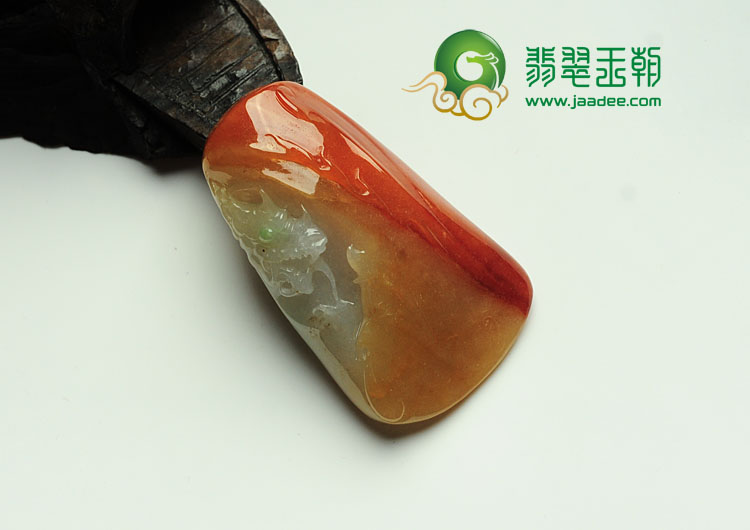 糯冰种三彩缅甸翡翠龙凤呈祥挂件