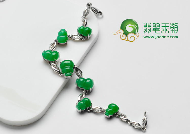 糯冰种满绿缅甸翡翠镶白金葫芦手链（真钻）