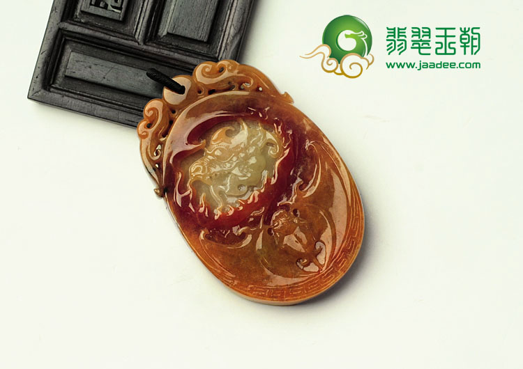 feicui糯冰种红黄翡翡翠龙凤呈祥挂件