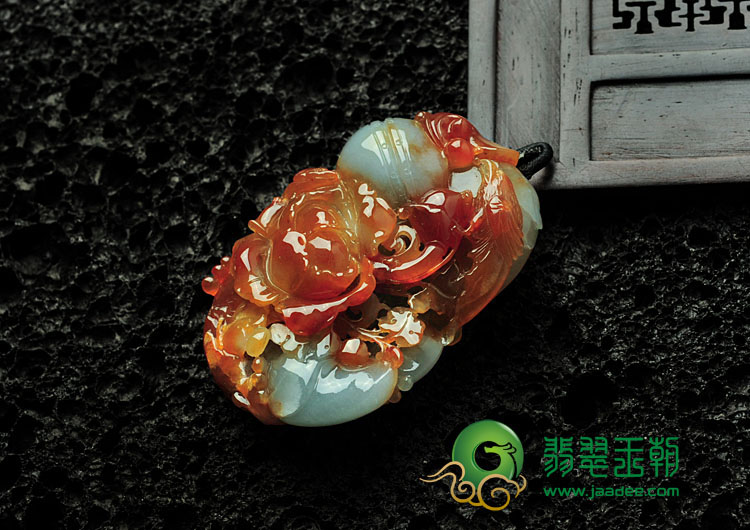 feicui糯冰种红翡缅甸翡翠富贵花开挂件