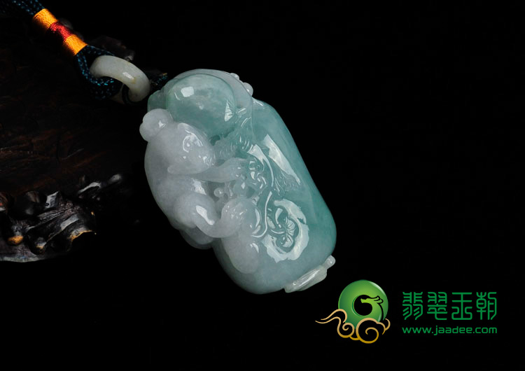 糯冰种晴水缅甸翡翠灵猴报福手玩件