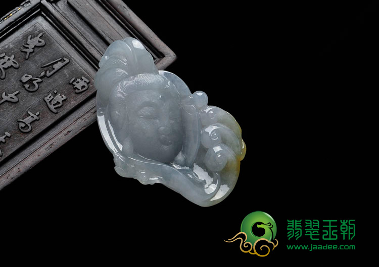 冰种晴水带黄翡缅甸翡翠观音头挂件