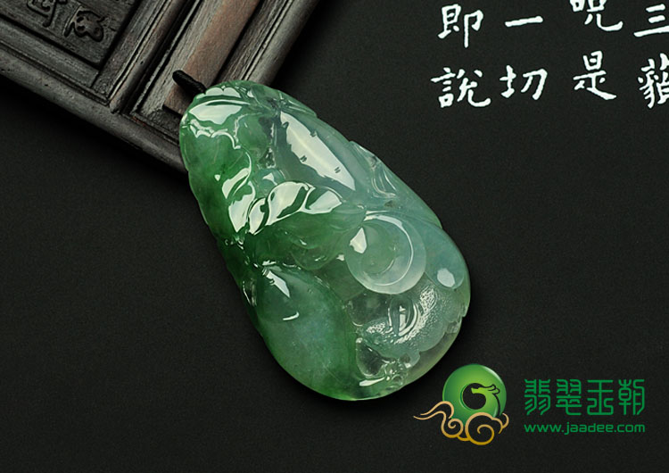 冰种绿晴水缅甸翡翠一步一财挂件