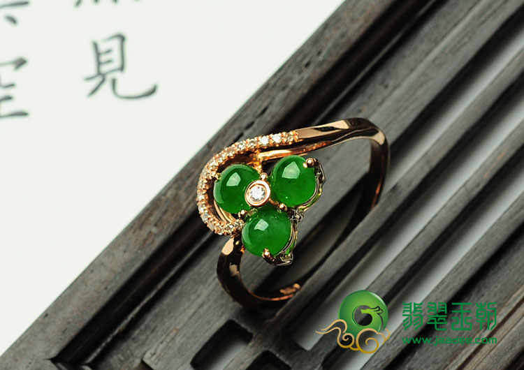 https://jdimg.jaadee.net//images/201201/goods_img/10640_P_1325629651891.jpg