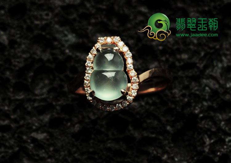 玻璃种缅甸翡翠镶玫瑰金“葫芦”戒指