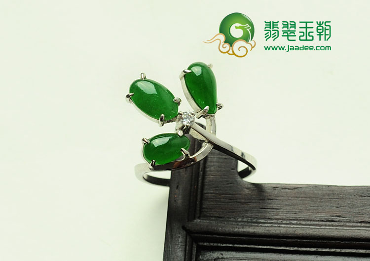 https://jdimg.jaadee.net//images/201201/goods_img/10659_P_1325701084548.jpg