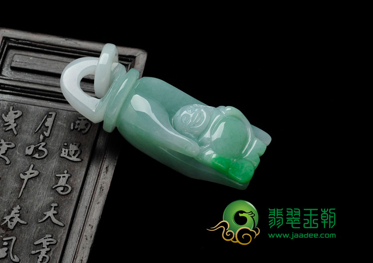 糯冰种晴水略飘翠缅甸翡翠佛手挂件