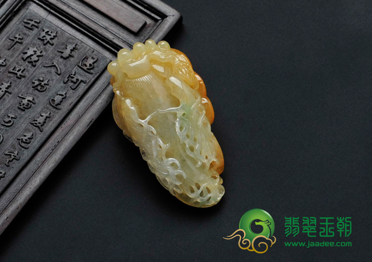 糯冰种黄翡缅甸翡翠人生如意挂件