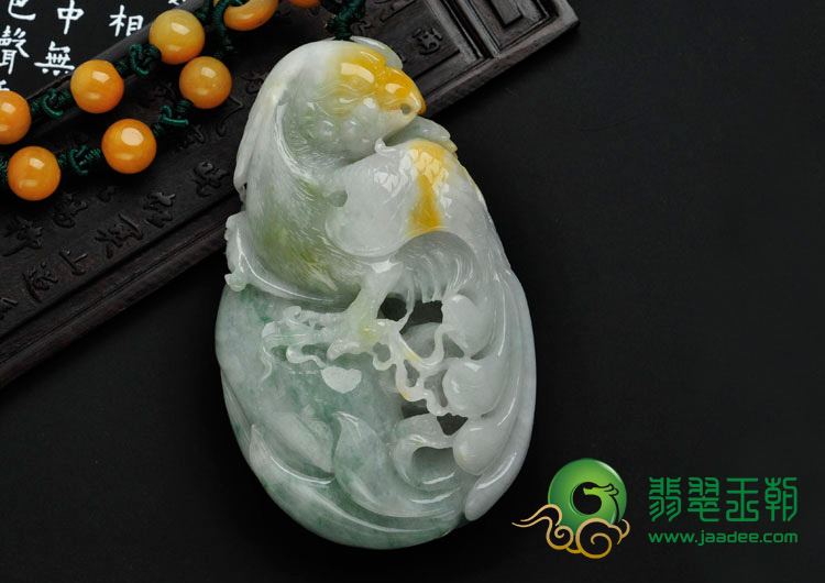 糯冰种晴水带黄翡缅甸翡翠英明神武手玩件