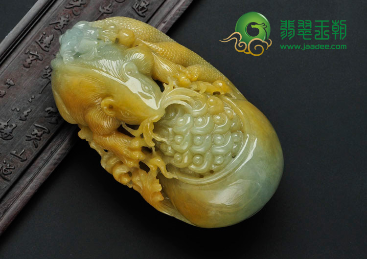 细糯种黄翡缅甸翡翠老鼠运财手玩件