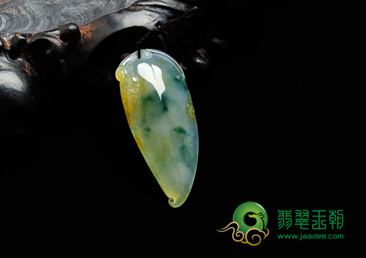 冰种飘翡飘花缅甸翡翠福瓜挂件