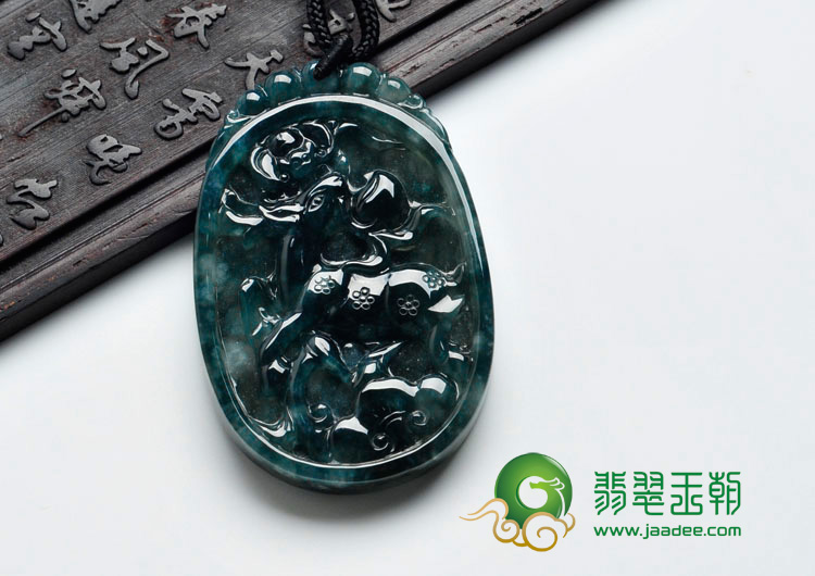 冰种油青缅甸翡翠“福禄寿喜”挂件