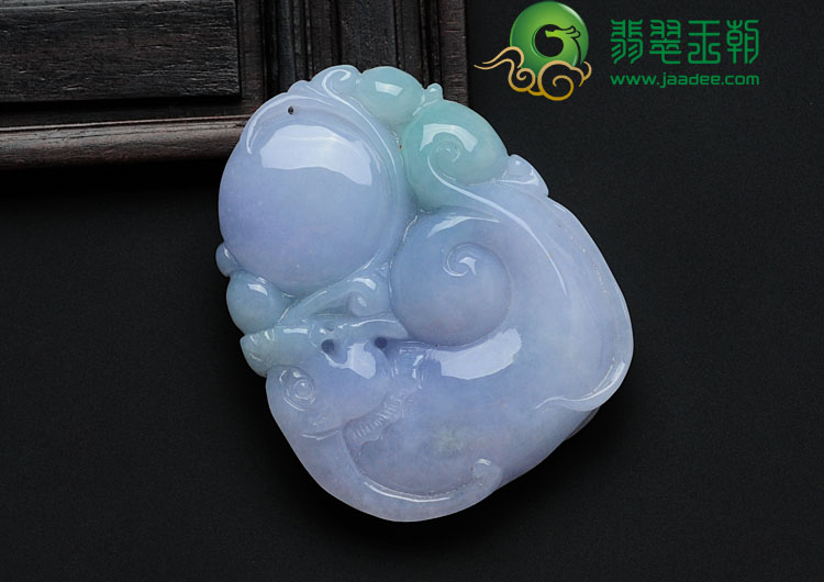 细糯种春带彩缅甸翡翠福禄寿挂件
