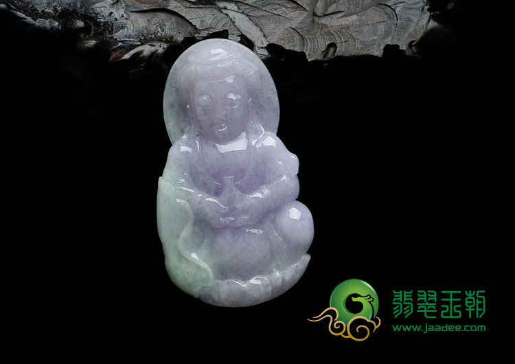 糯冰种春带彩缅甸翡翠观音挂件