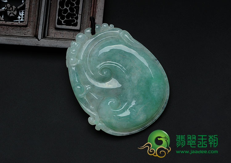 糯冰种青色缅甸翡翠如意寿挂件
