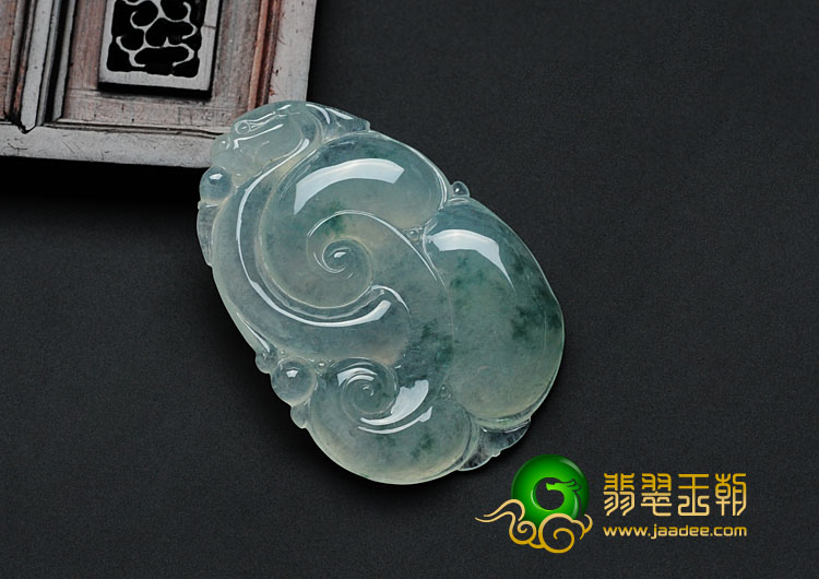 冰种飘花缅甸翡翠如意寿挂件