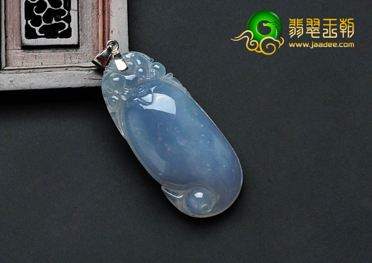 冰种紫罗兰缅甸翡翠福瓜挂件