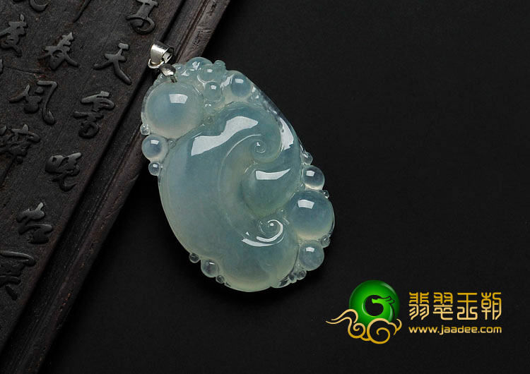 冰种晴水缅甸翡翠如意寿挂件