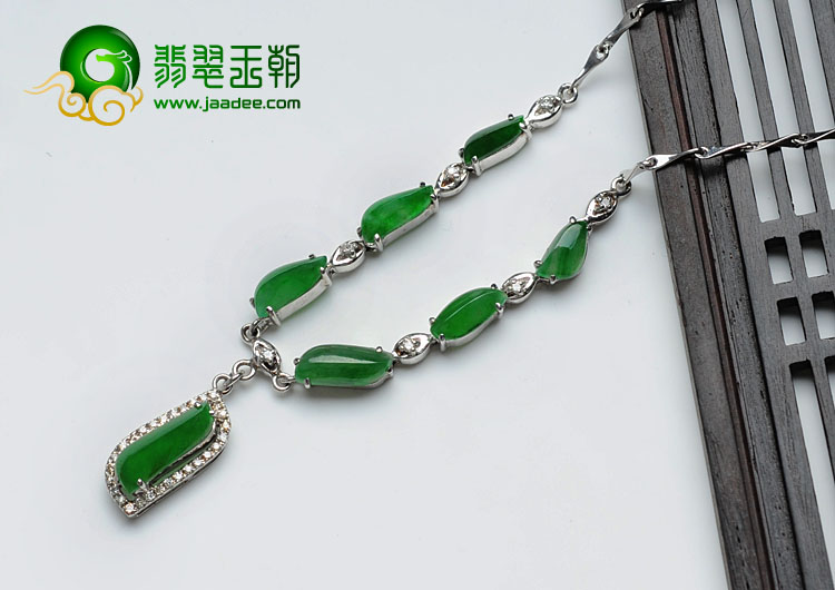 https://jdimg.jaadee.net//images/201202/goods_img/11299_P_1328914190970.jpg