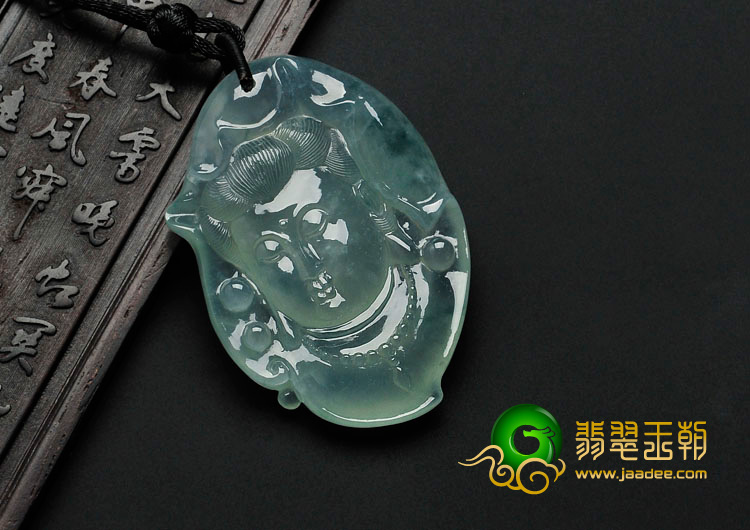 冰玻种飘花缅甸翡翠观音头挂件