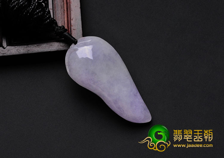 糯冰种紫罗兰缅甸翡翠福瓜挂件