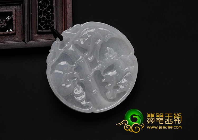 糯冰种淡晴水缅甸翡翠鹤鹿同春挂件