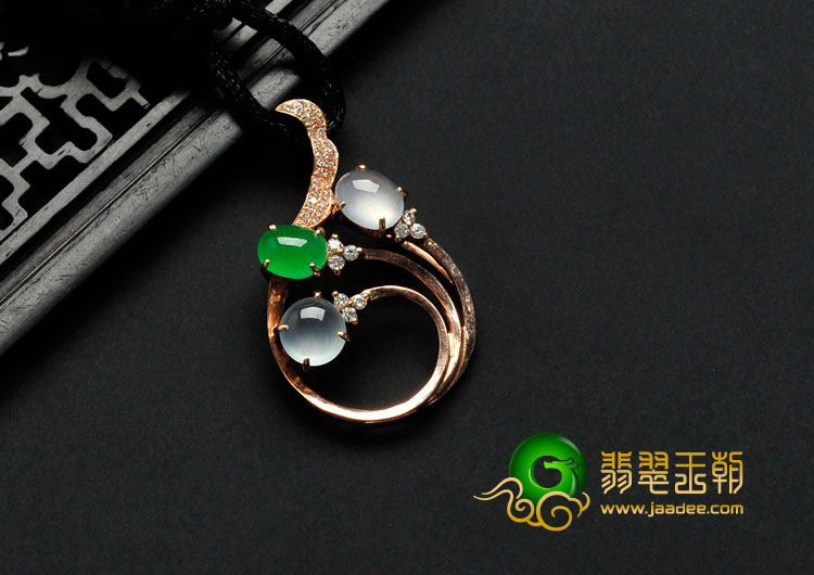 冰玻种阳绿缅甸翡翠镶玫瑰金胸坠（真钻）
