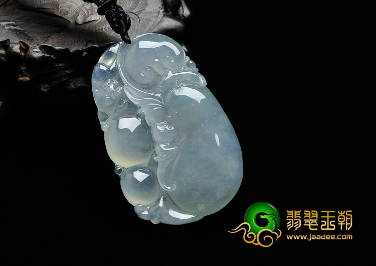 冰种晴水缅甸翡翠如意寿挂件