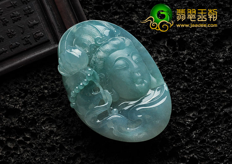 冰种晴水缅甸翡翠观音头挂件