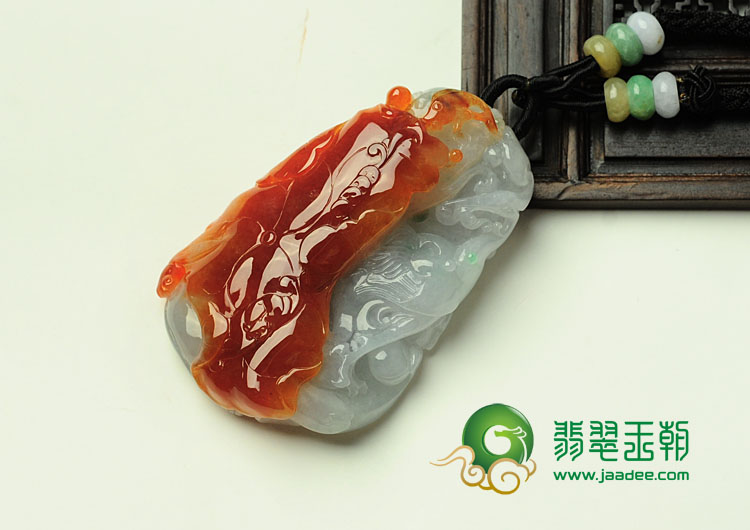 糯冰种红翡缅甸翡翠一路连科挂件
