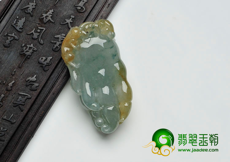 冰种黄翡略飘花缅甸翡翠佛手挂件