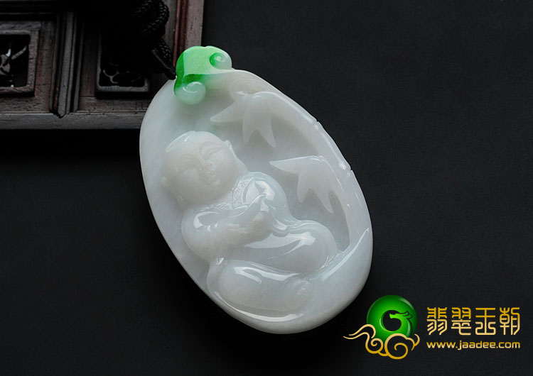 糯冰种白底青缅甸翡翠聚宝高升挂件
