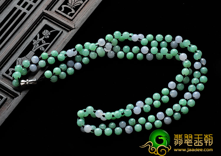 糯冰种三彩缅甸翡翠项链