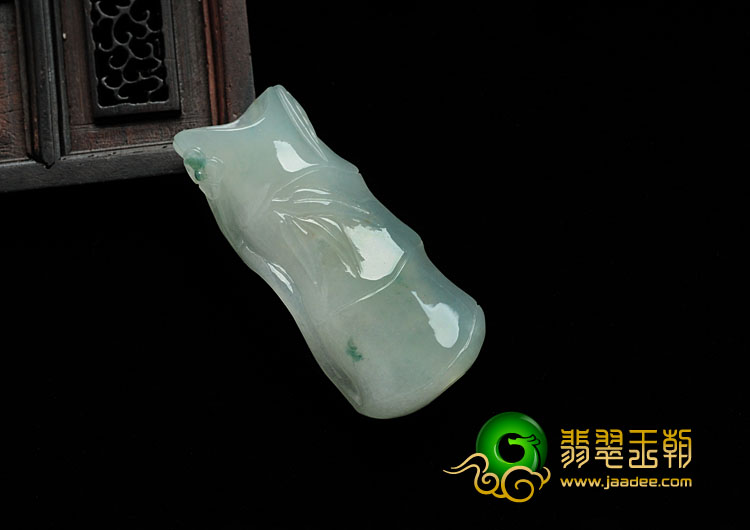 糯冰种飘花缅甸翡翠节节高挂件