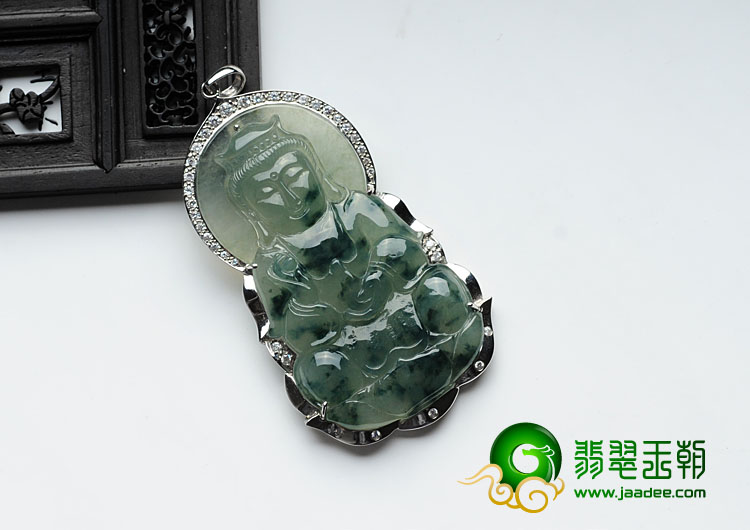 冰种飘花缅甸翡翠镶白金观音胸坠（真钻）