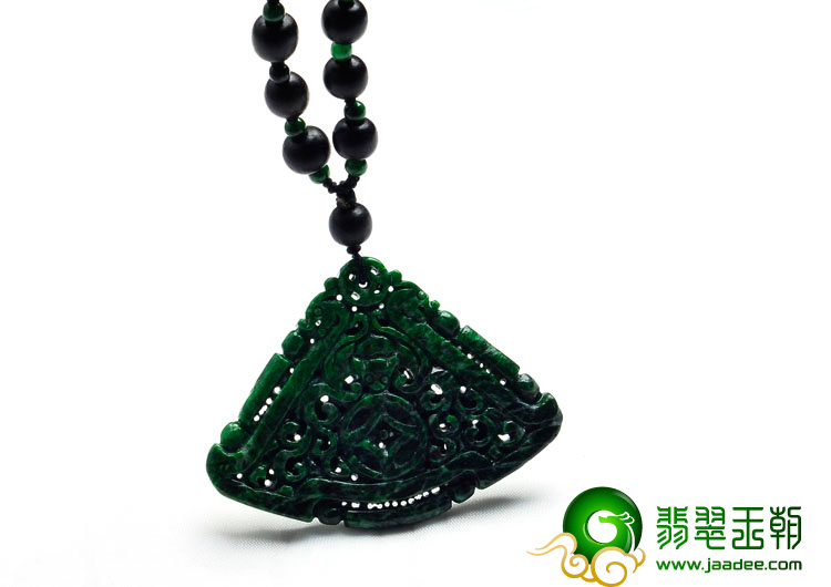 细糯种浓绿缅甸翡翠福在眼前挂件