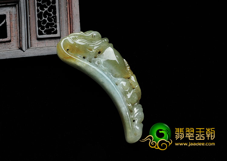 糯冰种褐黄翡缅甸翡翠龙钩挂件