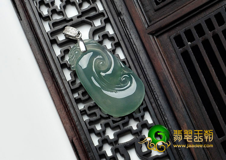 冰种飘花缅甸翡翠如意寿挂件