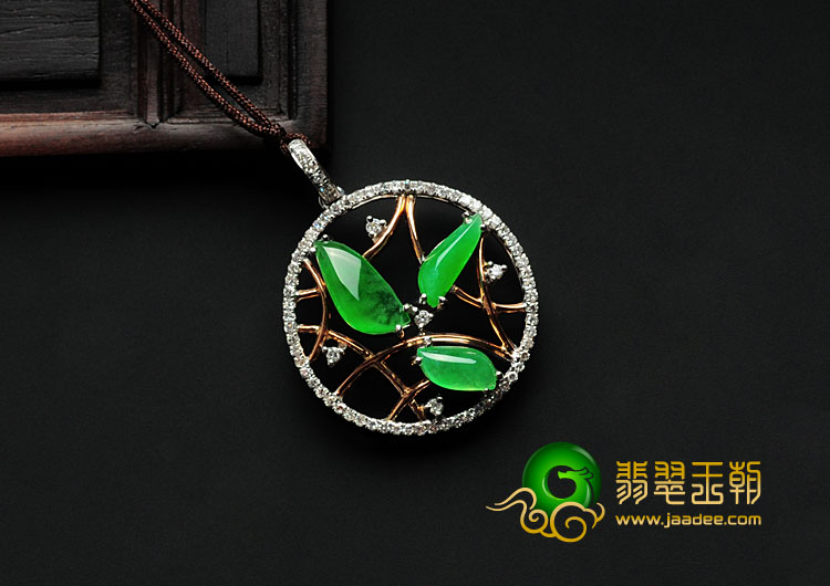 冰种翠色缅甸翡翠镶白金玫瑰金满绿“圆圆满满”胸坠（真钻）