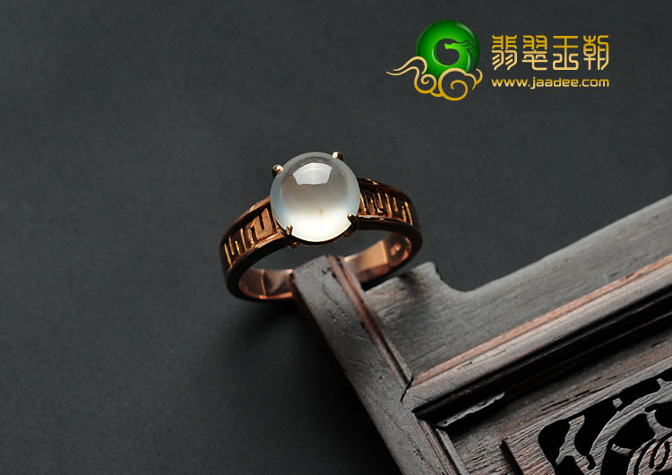 玻璃种缅甸翡翠镶玫瑰金戒指（真钻）