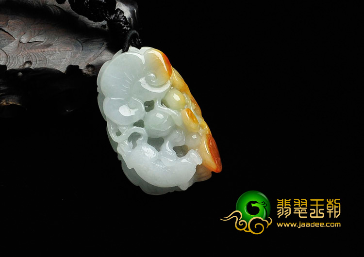 细糯种黄翡缅甸翡翠年年进财挂件