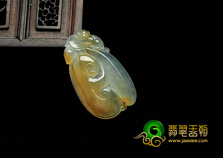 冰玻种黄翡缅甸翡翠福寿如意挂件