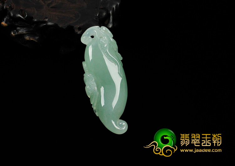 (超值推荐)糯冰种晴水缅甸翡翠福瓜挂件