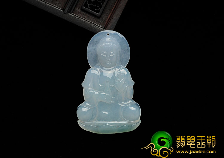 糯冰种淡晴水缅甸翡翠观音挂件