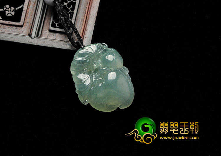 冰种晴水缅甸翡翠福寿双全挂件