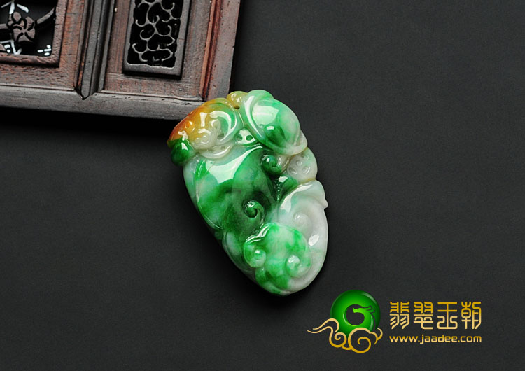 细糯种黄加绿缅甸翡翠福寿如意挂件