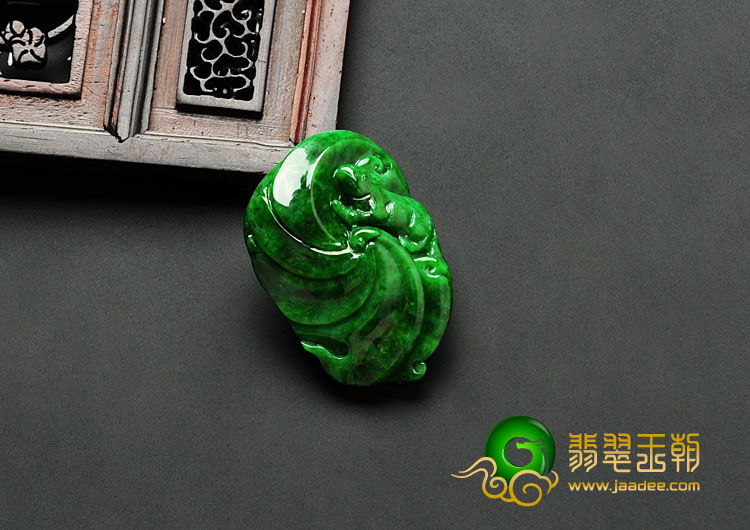 细糯种浓绿缅甸翡翠玉鼠运财挂件
