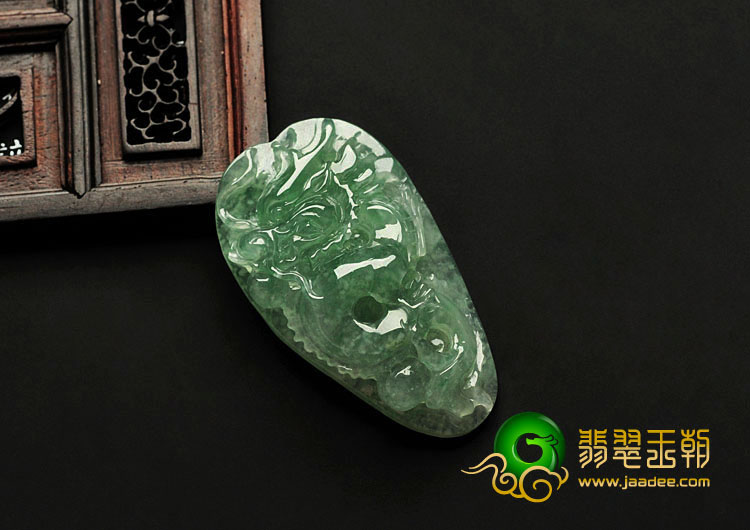 冰种晴水缅甸翡翠一夜成龙挂件