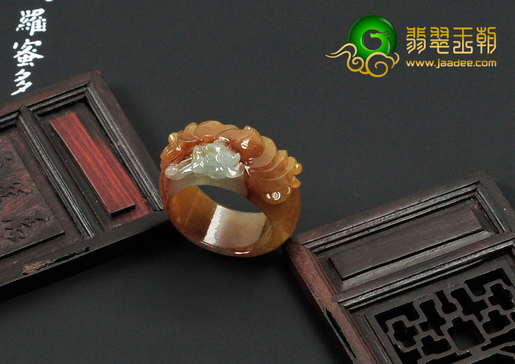 糯冰种褐黄翡缅甸翡翠指环
